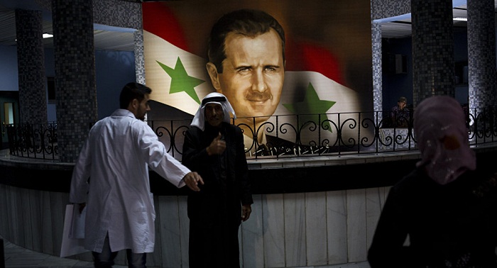 Washington: Assad devra partir, même au prix du sang versé en Syrie